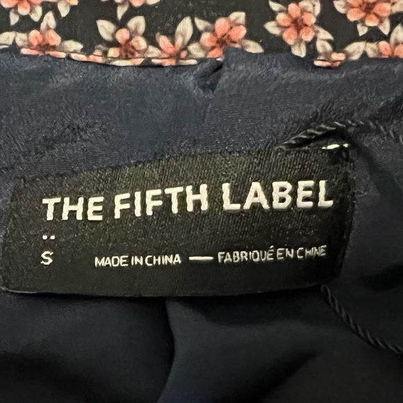 NWT The Fifth Label East Short in Navy Patchwork - Picture 10 of 15